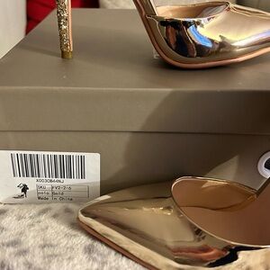 Elegant Gold Size 6 - Women's Stilettos